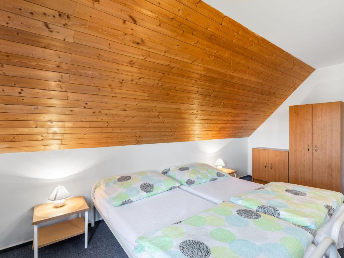 Holiday Home Holiday Hill 33 By Interhome Cista  ภายนอก รูปภาพ